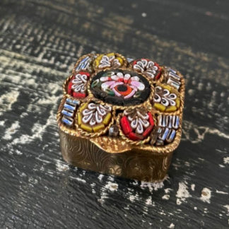 #018 英国🇬🇧からの小物入れ✨